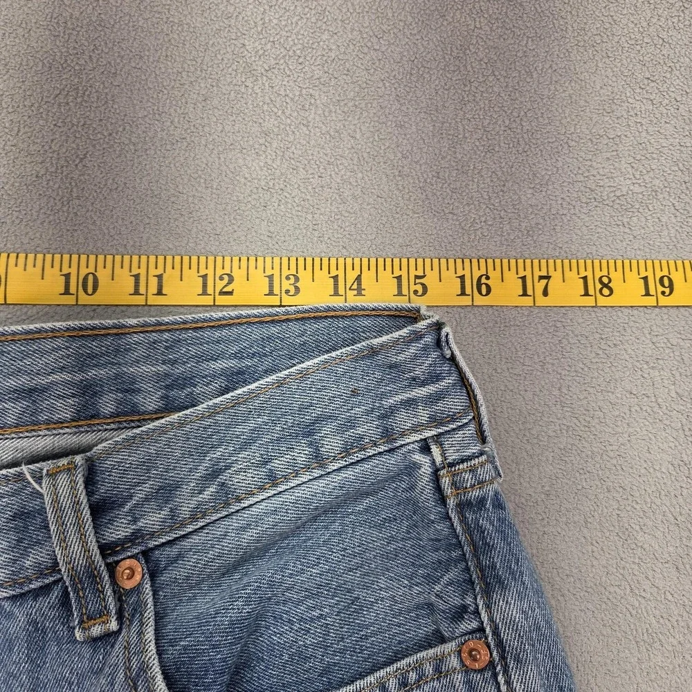 Levis 501 Jeans Mens‎ Light Wash Blue Straight Button Fly Faded Denim Fits 30x27